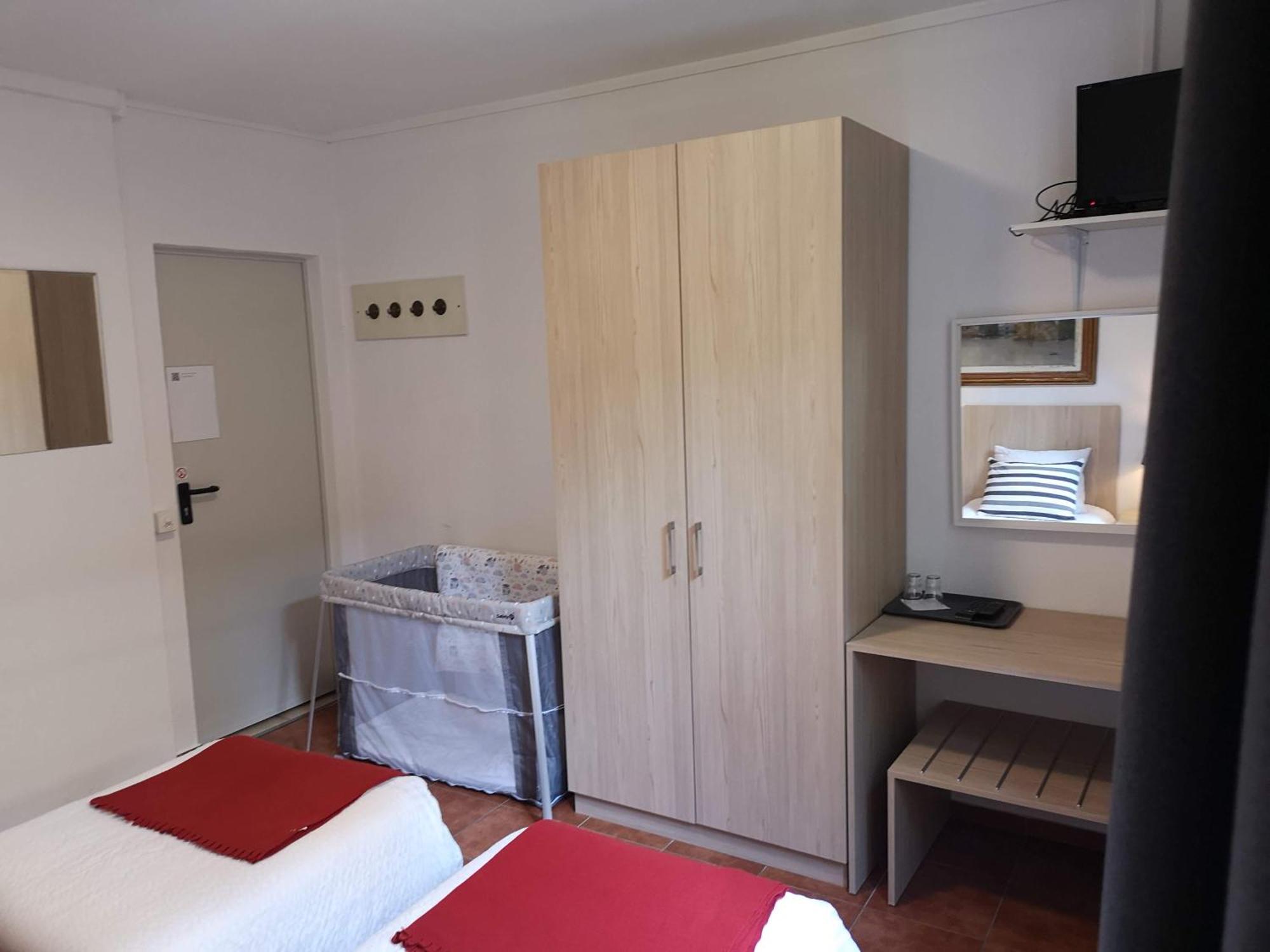 Hotel Elvezia - Self Check-In Lavorgo Exteriér fotografie